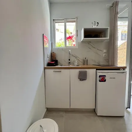 Aparthotel Issos *