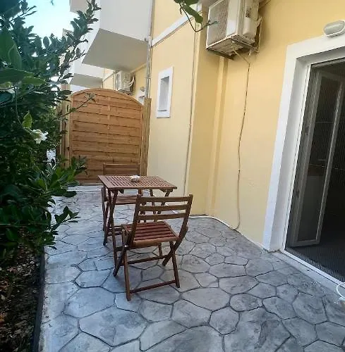 Hotel apartamentowy Issos Agios Georgios (Corfu)